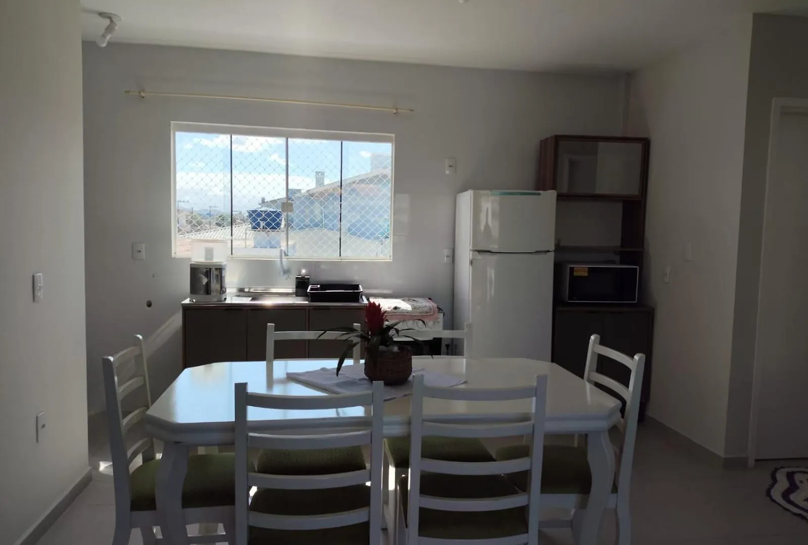 Apartamento 02 Quartos Proximo Ao Aeroporto De Navegantes Brasil